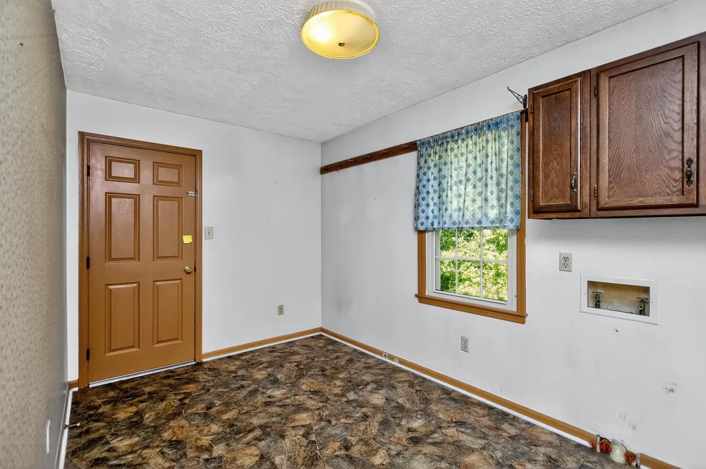 398 Pine Ridge Road Winchester KY 40391