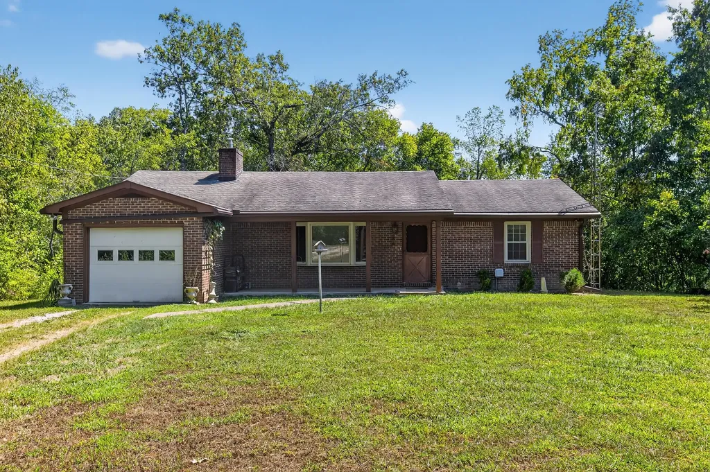 398 Pine Ridge Road Winchester KY 40391