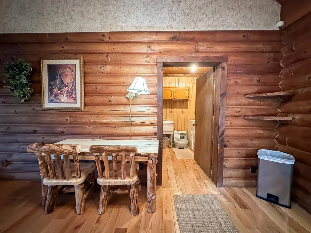 766 Old Flat Lick School Road Flat Lick KY 40935