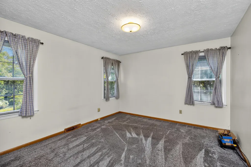 398 Pine Ridge Road Winchester KY 40391