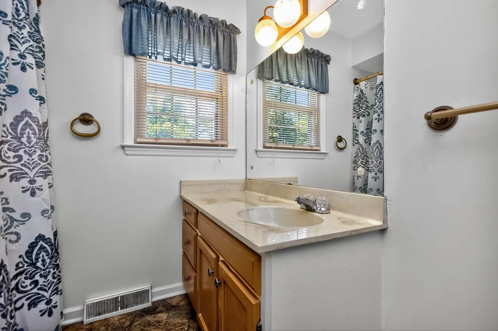 398 Pine Ridge Road Winchester KY 40391