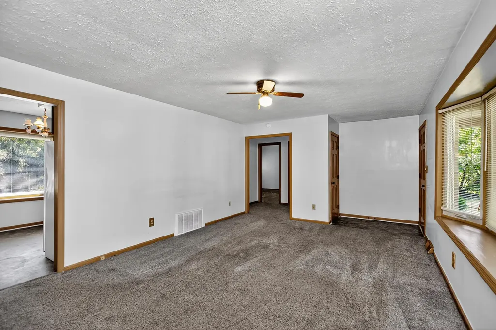 398 Pine Ridge Road Winchester KY 40391
