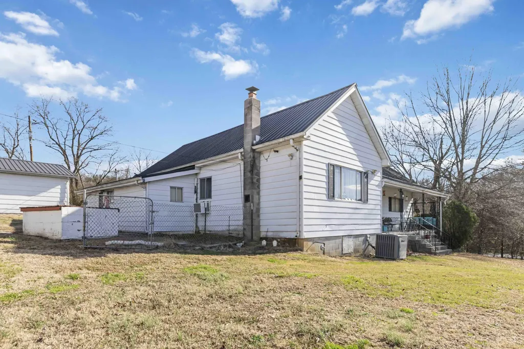 3497 State Highway 1804 Williamsburg KY 40769