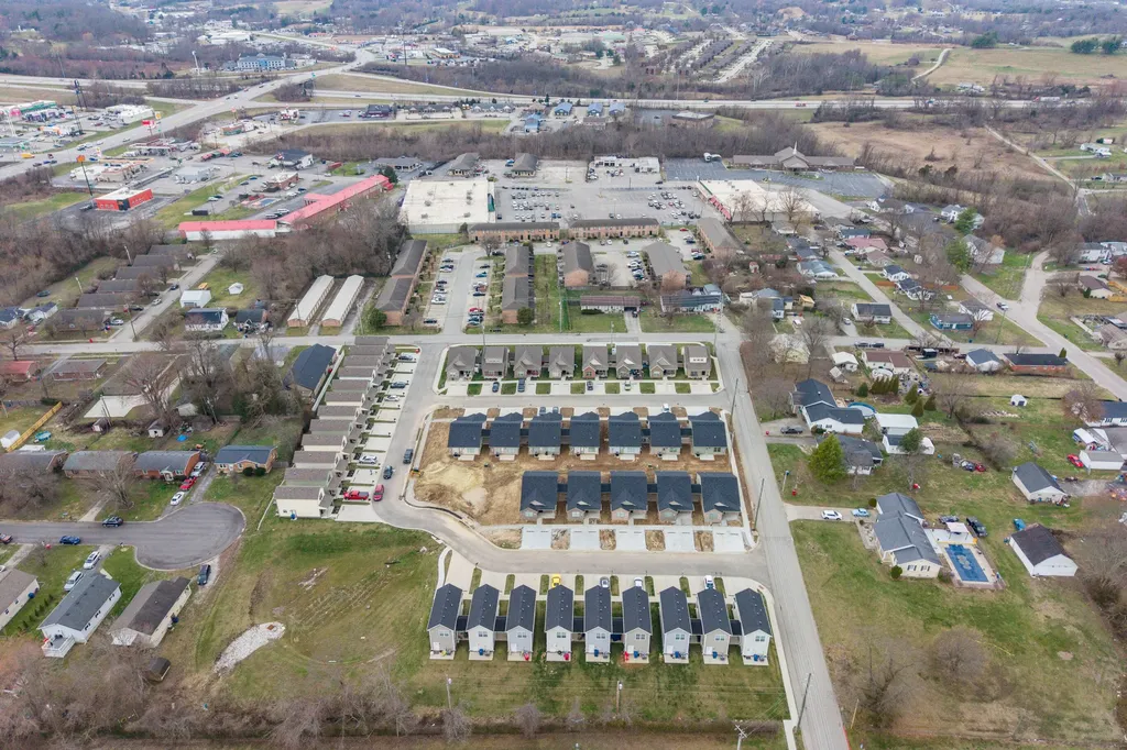 217 Harvest Park Drive Berea KY 40403