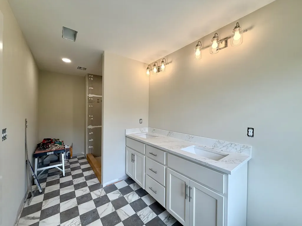 4128 Buttermilk Road Lexington KY 40509