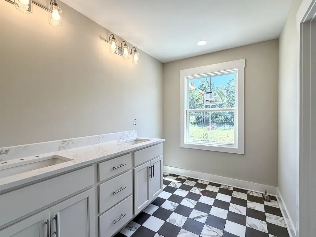 4128 Buttermilk Road Lexington KY 40509
