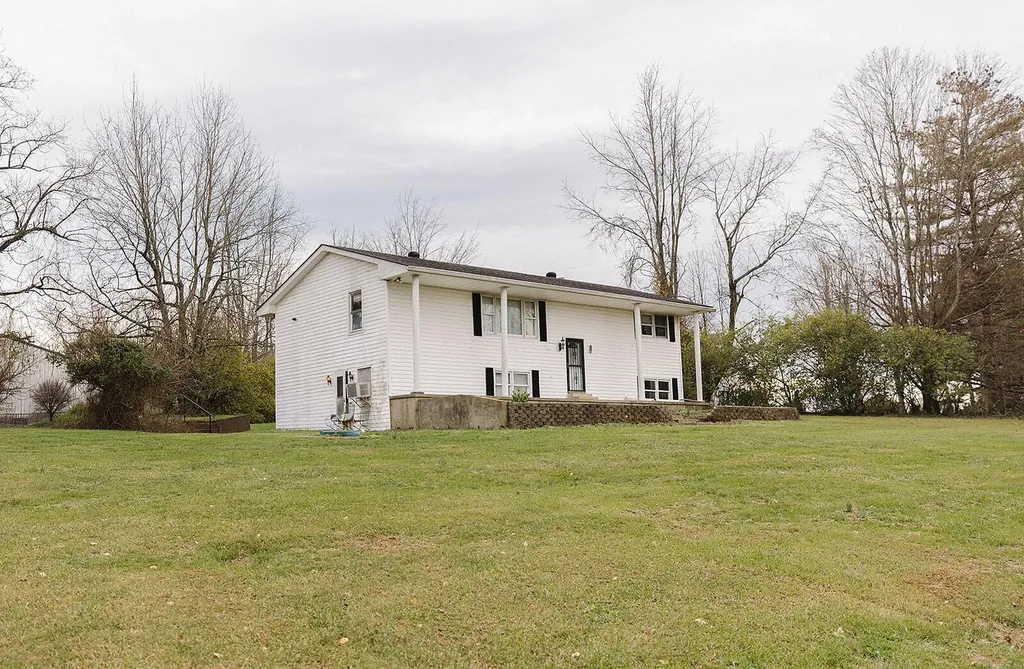 311 Sunset Lane Nicholasville KY 40356