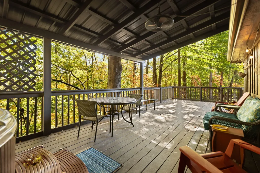 785 Cliffview Road Rogers KY 41365