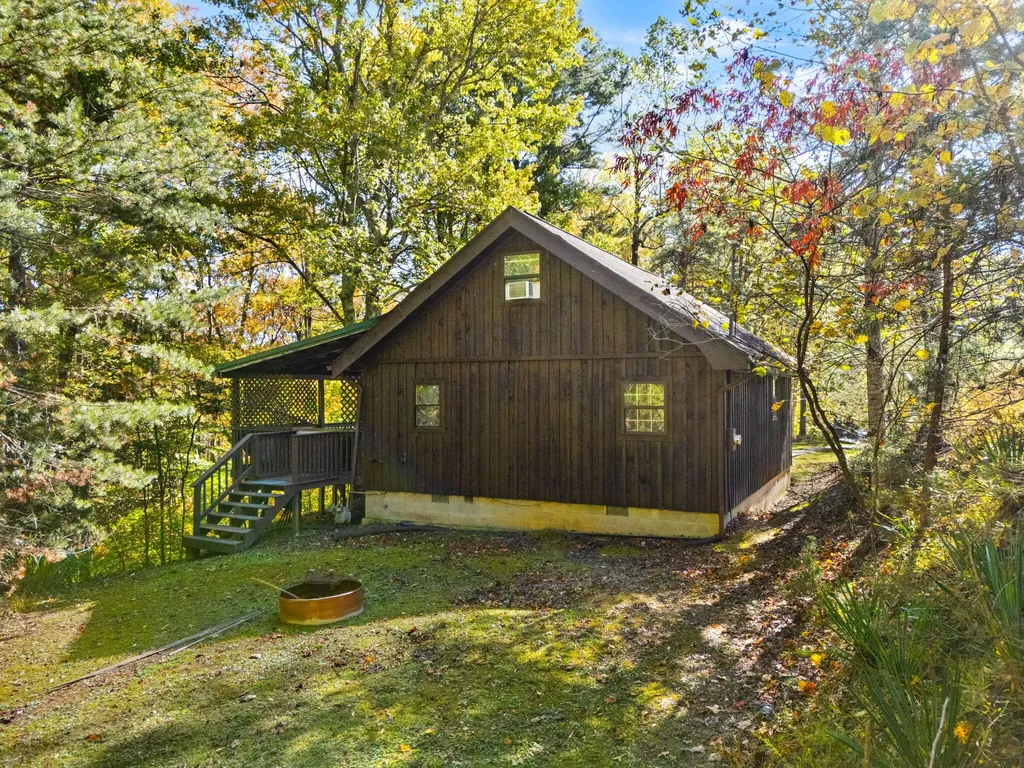 785 Cliffview Road Rogers KY 41365