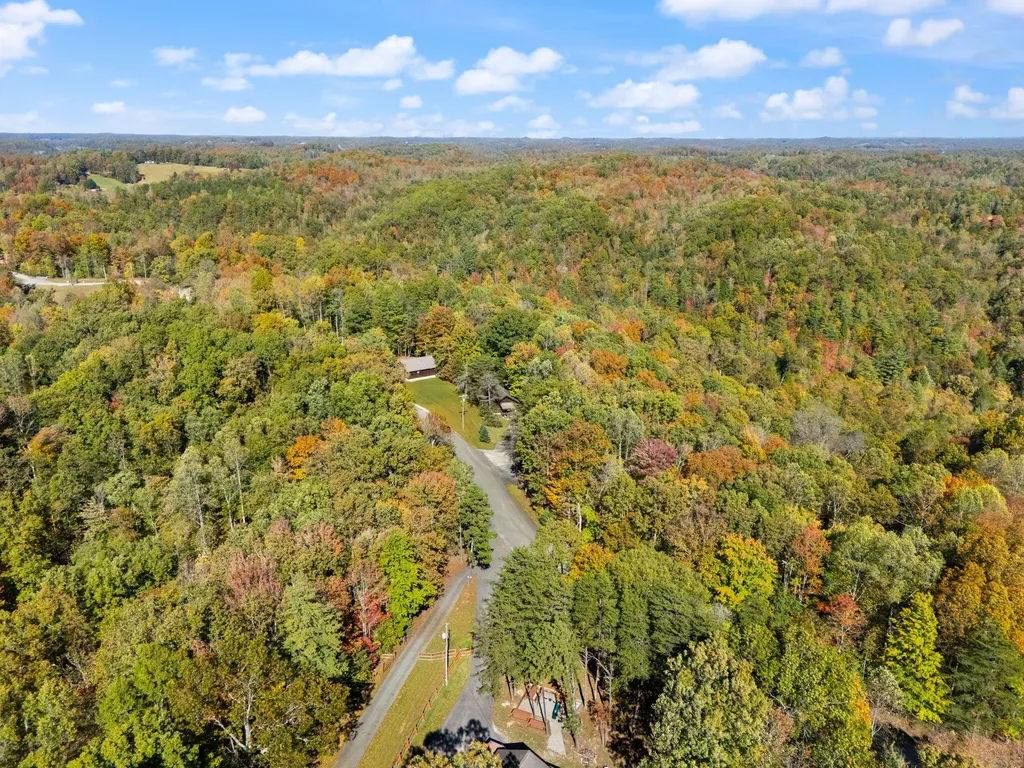 785 Cliffview Road Rogers KY 41365
