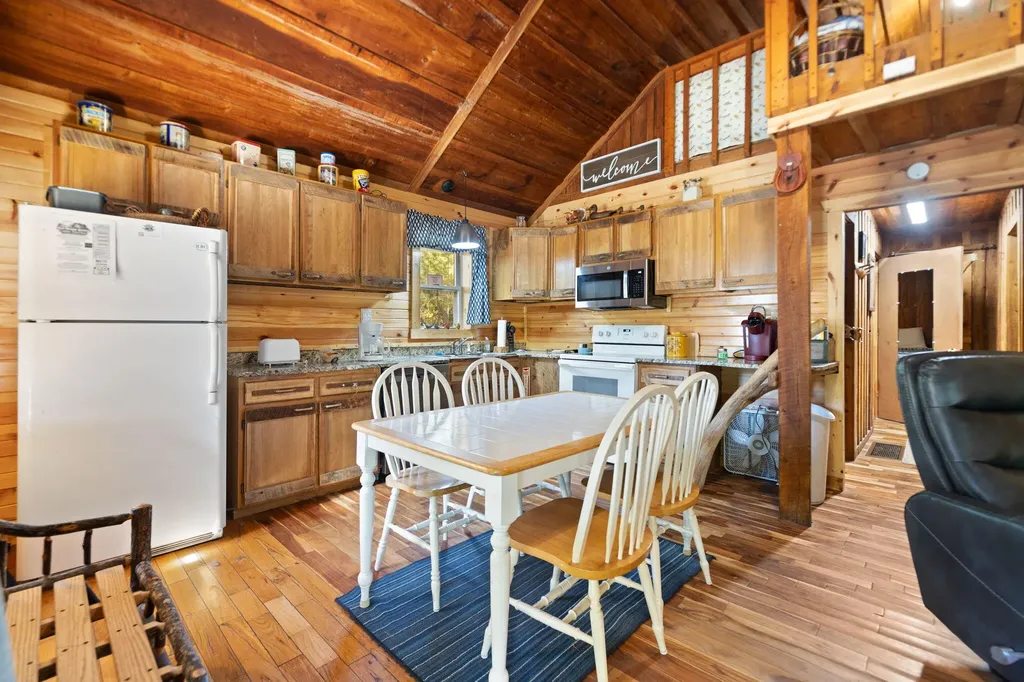 785 Cliffview Road Rogers KY 41365