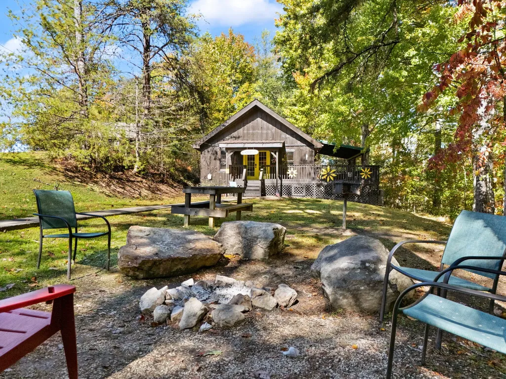785 Cliffview Road Rogers KY 41365