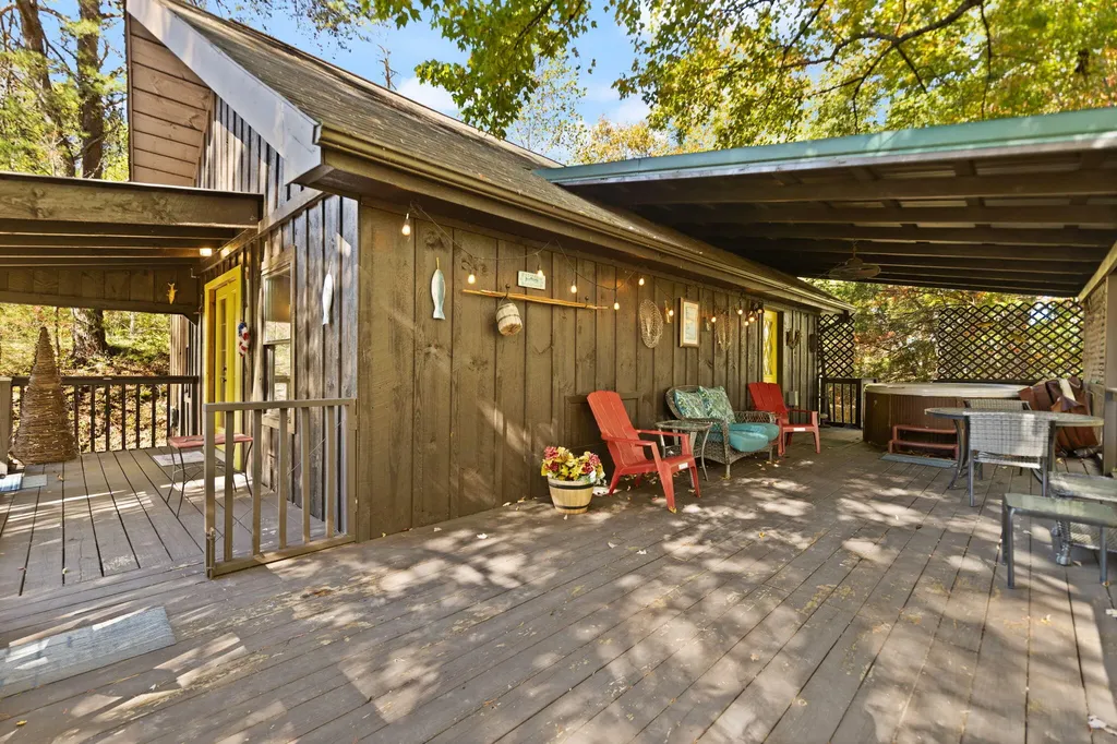 785 Cliffview Road Rogers KY 41365