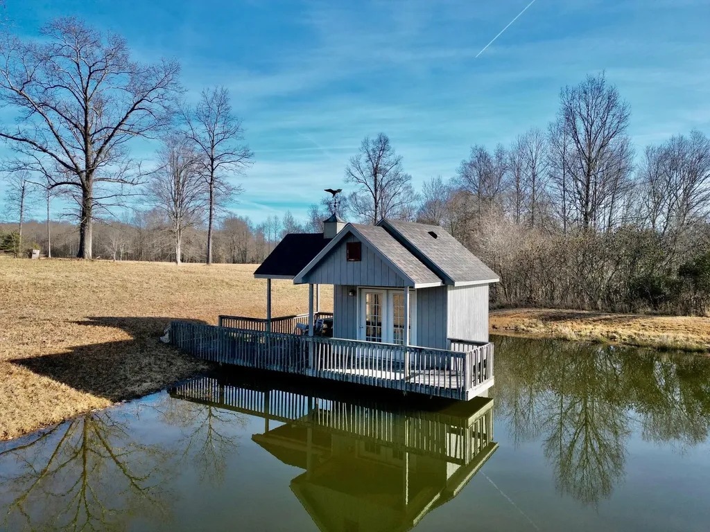 1235-A Long Branch Road Beattyville KY 41311