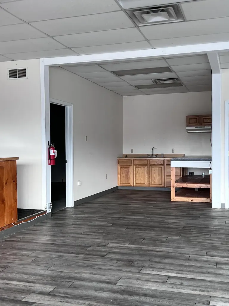 209 River Drive Irvine KY 40336