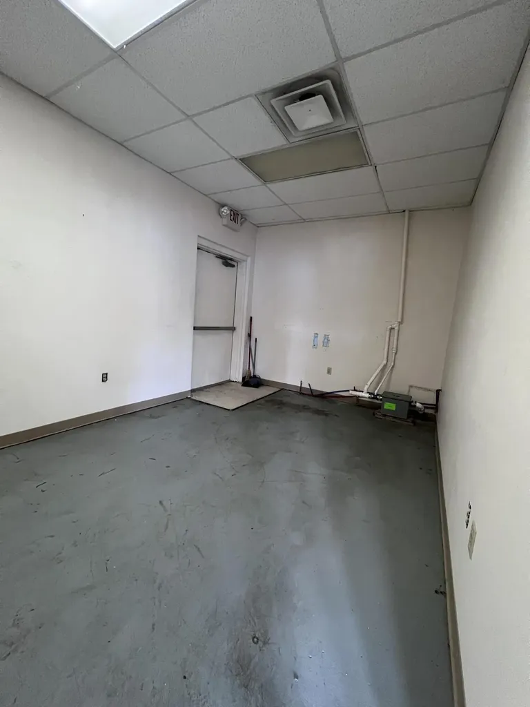 209 River Drive Irvine KY 40336
