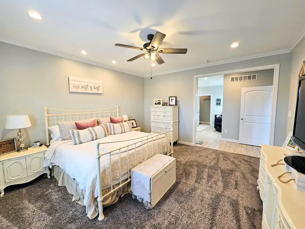 504 Shelburne Way Nicholasville KY 40356