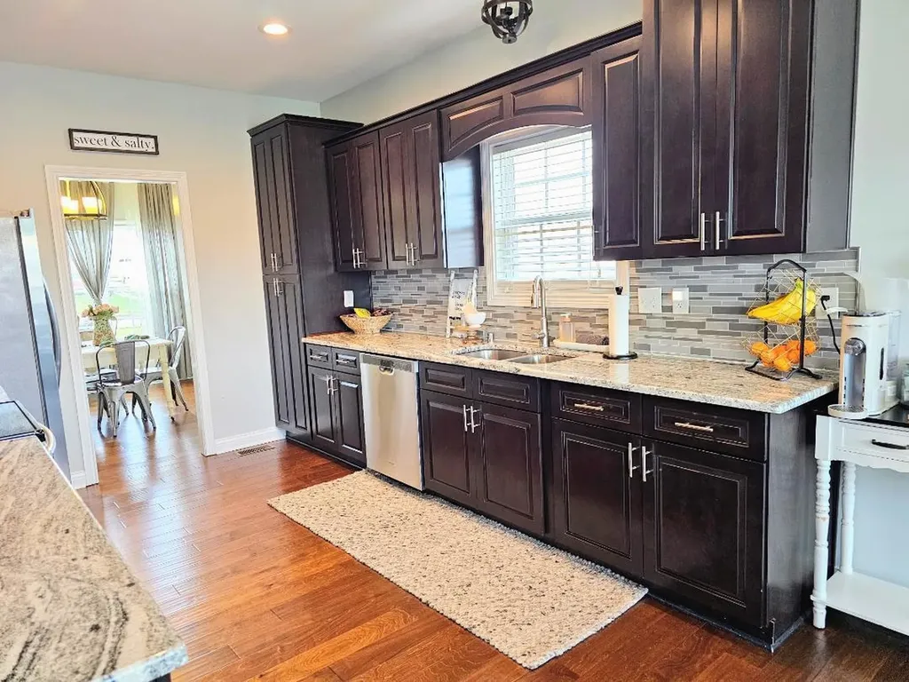 504 Shelburne Way Nicholasville KY 40356