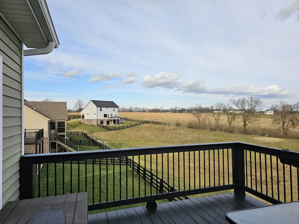 504 Shelburne Way Nicholasville KY 40356
