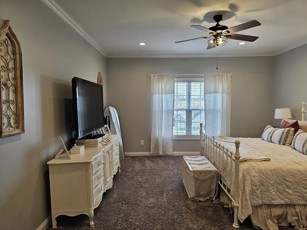 504 Shelburne Way Nicholasville KY 40356