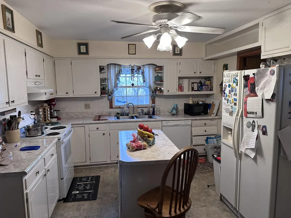 111 Leslie Drive Berea KY 40403