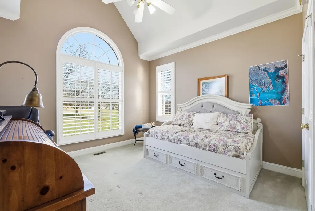 598 Harvest Lane Harrodsburg KY 40330