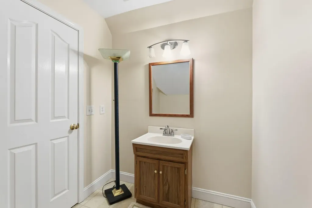 598 Harvest Lane Harrodsburg KY 40330