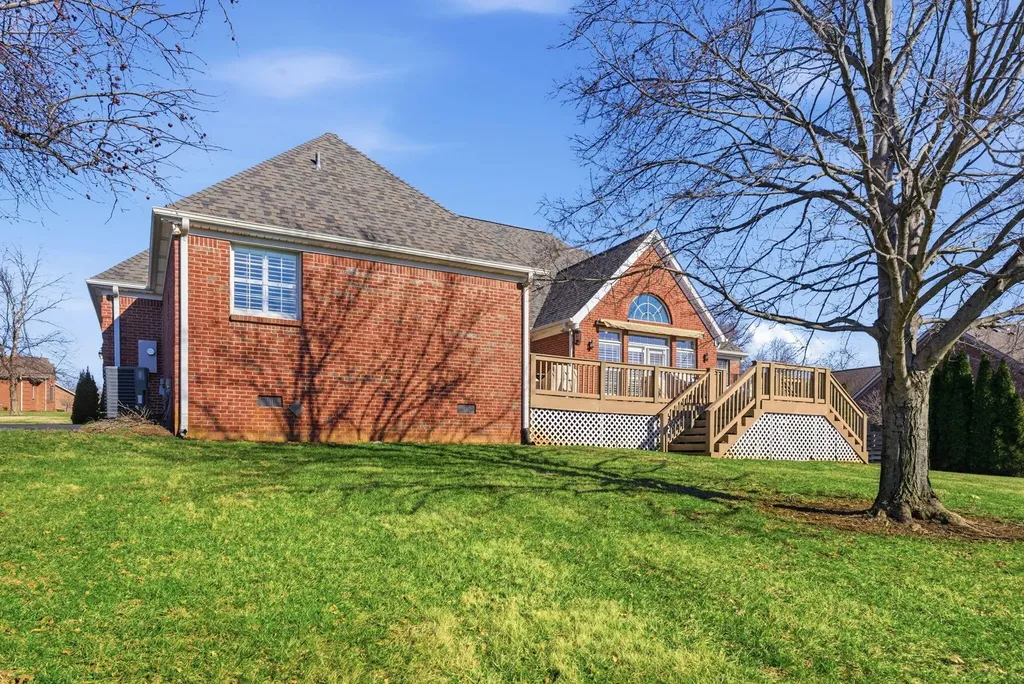 598 Harvest Lane Harrodsburg KY 40330