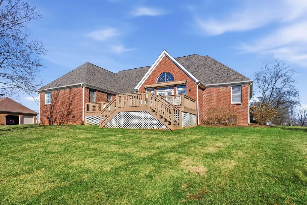 598 Harvest Lane Harrodsburg KY 40330