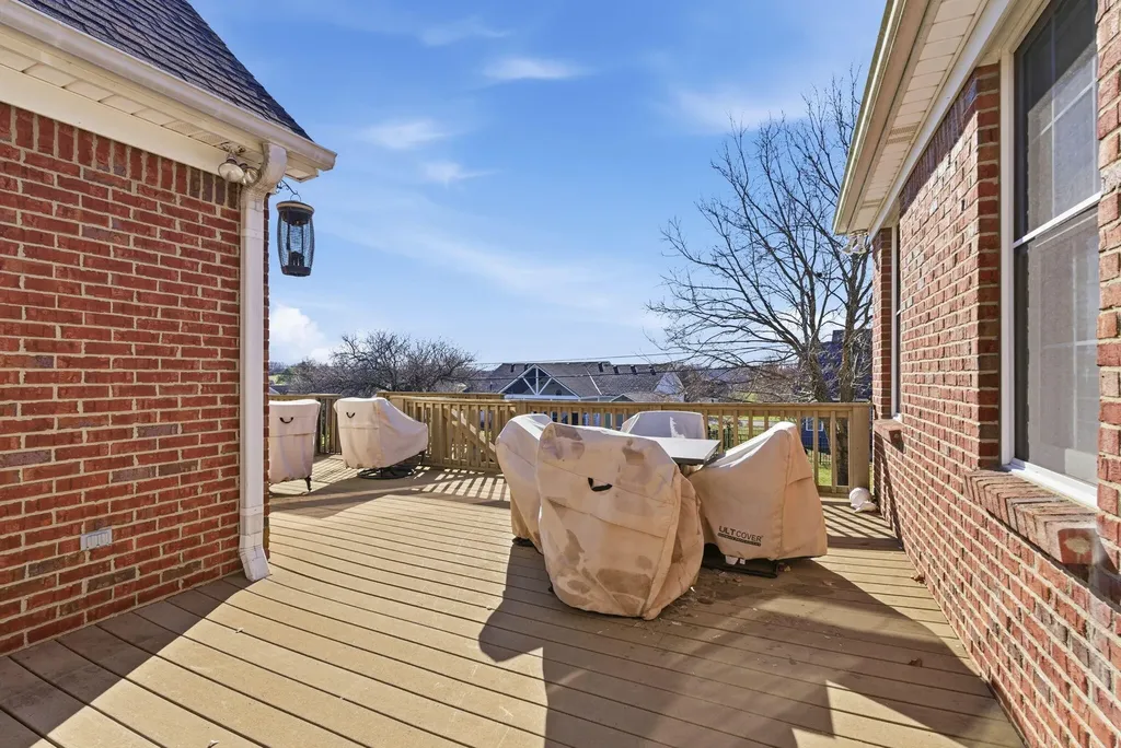 598 Harvest Lane Harrodsburg KY 40330