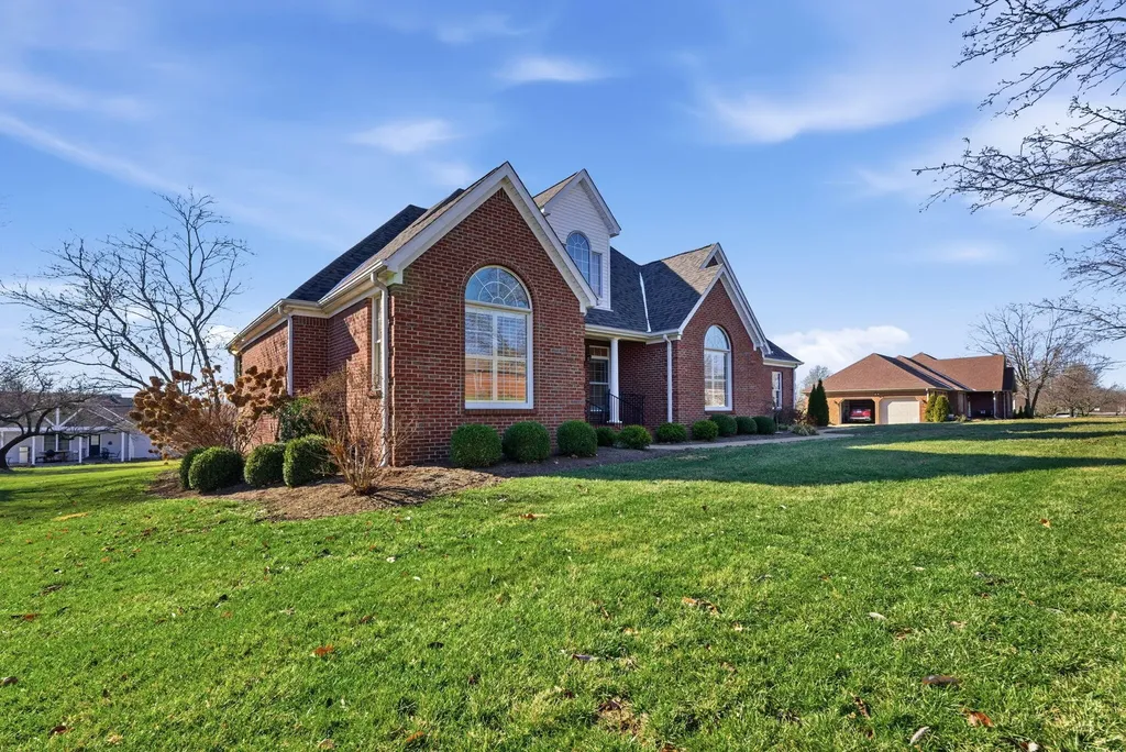 598 Harvest Lane Harrodsburg KY 40330