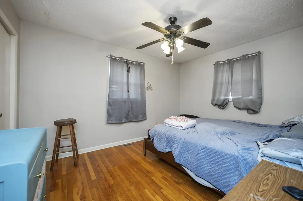 6226 Hwy-421 Mckee KY 40447