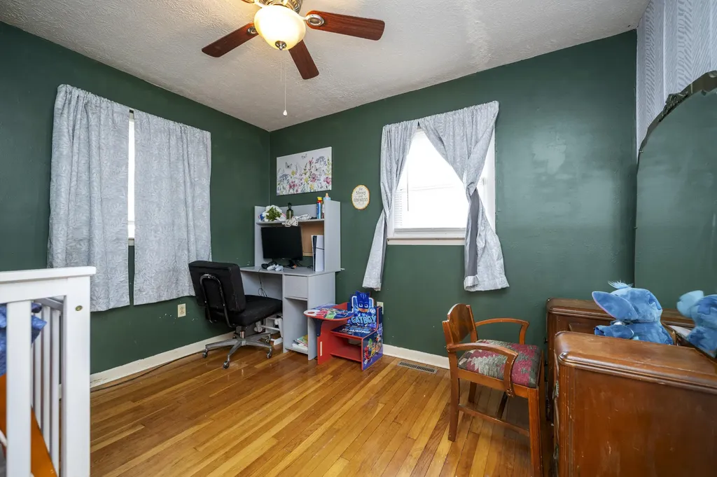 6226 Hwy-421 Mckee KY 40447