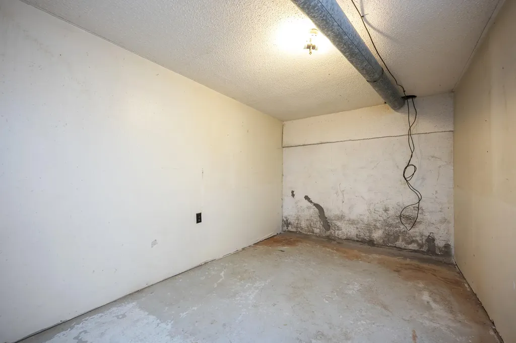 6226 Hwy-421 Mckee KY 40447