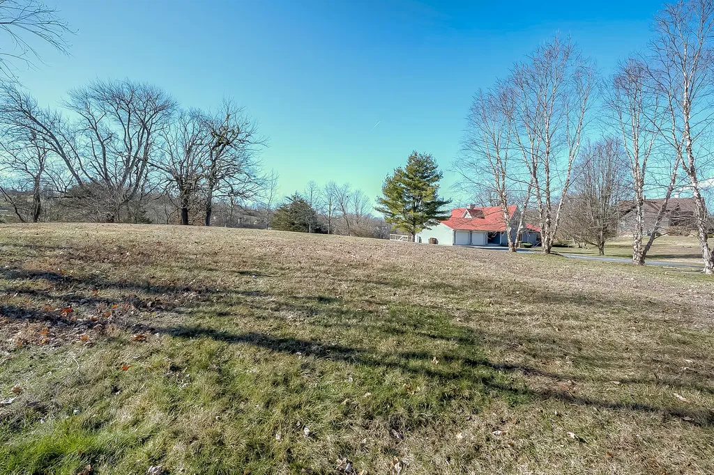 343 Ronclar Drive Lancaster KY 40444