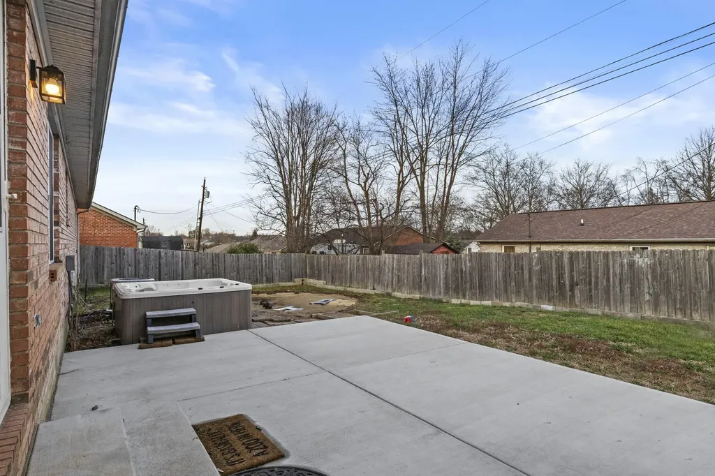 405 Woodspointe Way Wilmore KY 40390