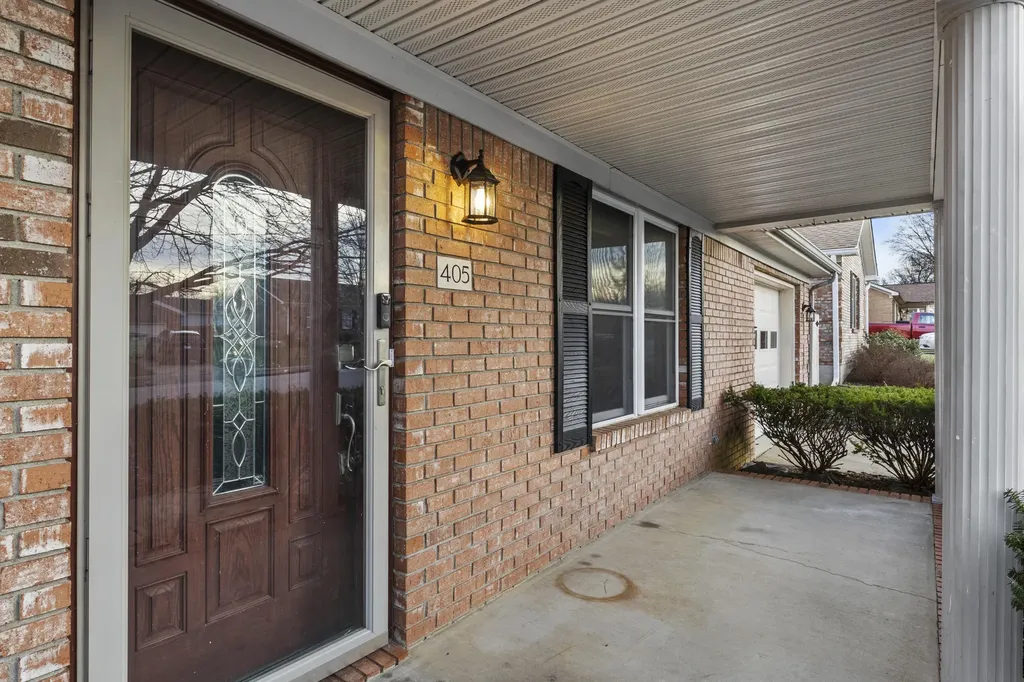 405 Woodspointe Way Wilmore KY 40390