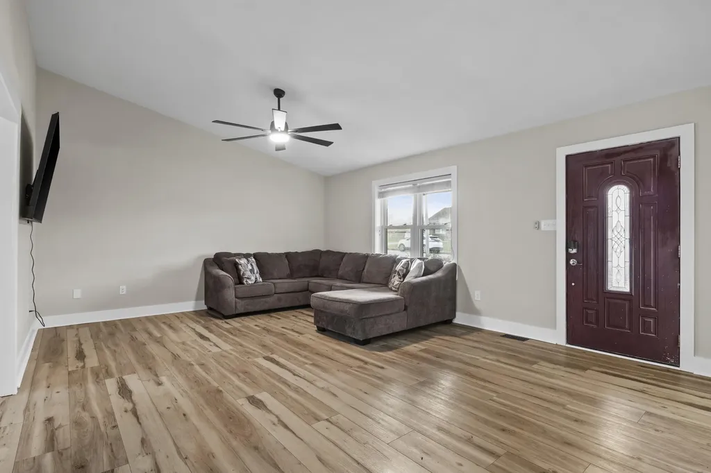 405 Woodspointe Way Wilmore KY 40390