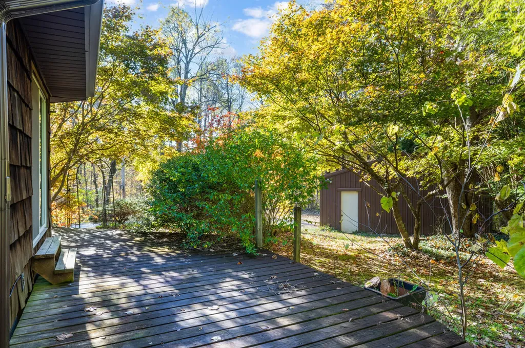2143 Mt Gilboa Road Campbellsville KY 42718