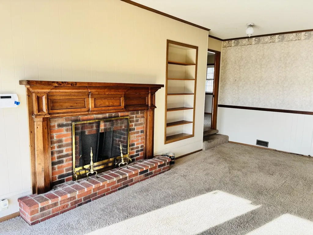 304 Highway 3525 Russell Springs KY 42642