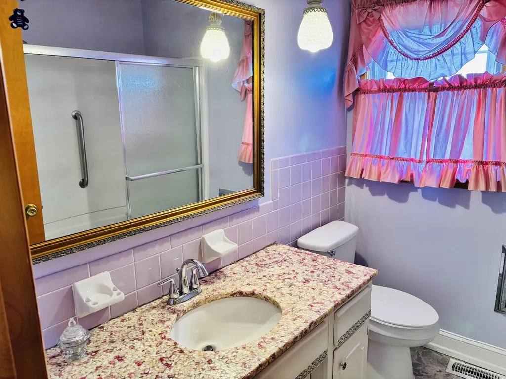 304 Highway 3525 Russell Springs KY 42642