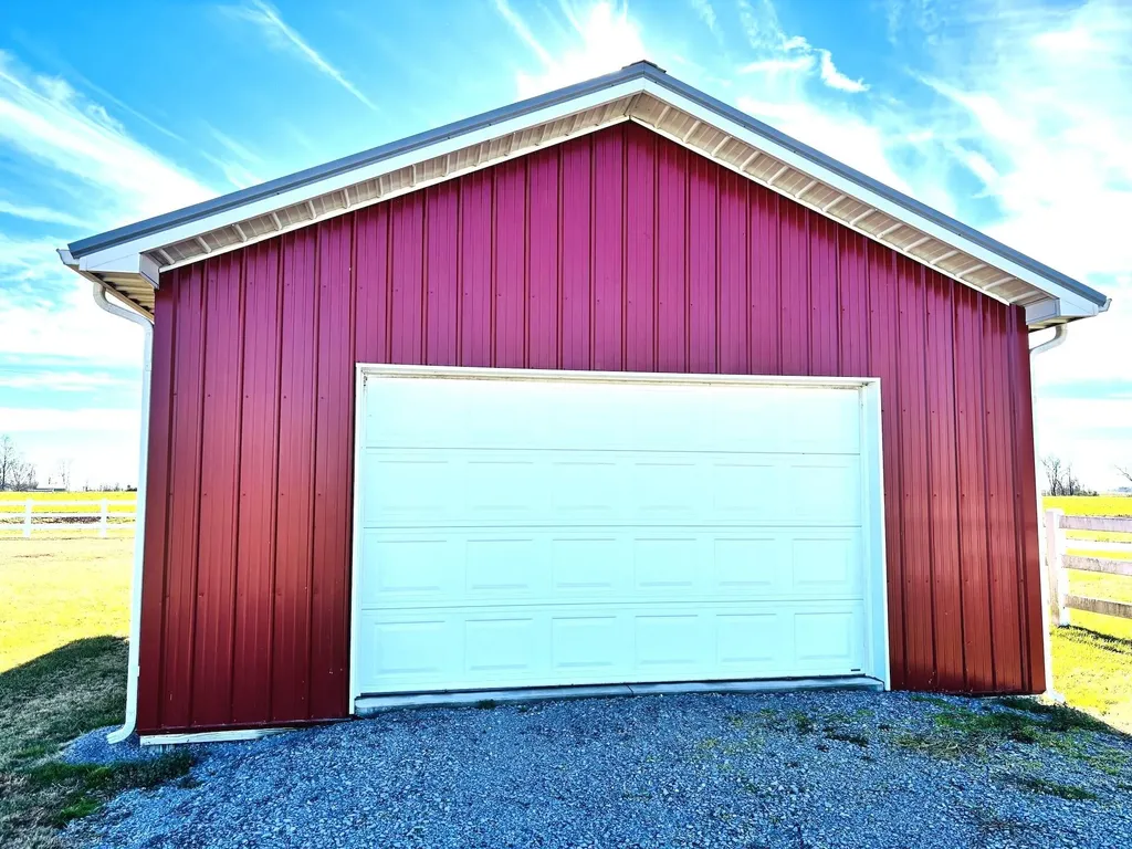 304 Highway 3525 Russell Springs KY 42642