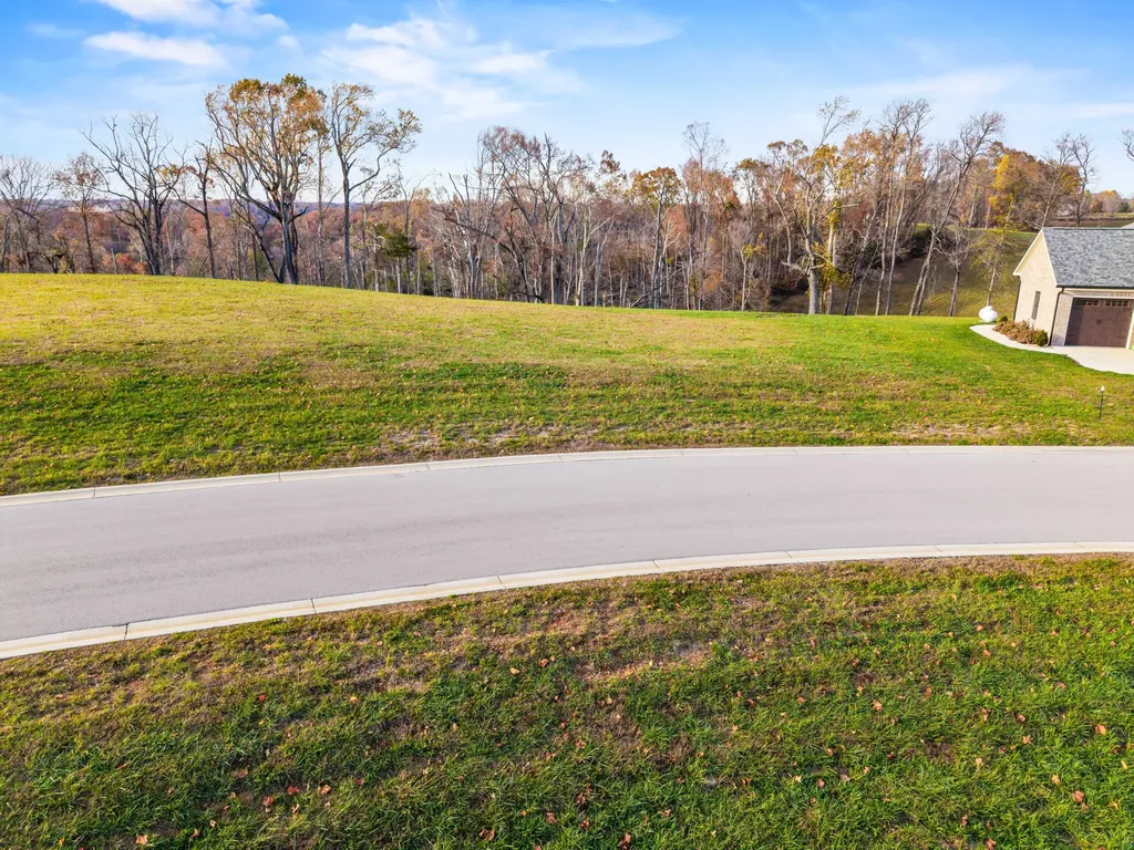 5 Lakemere Drive Somerset KY 42503