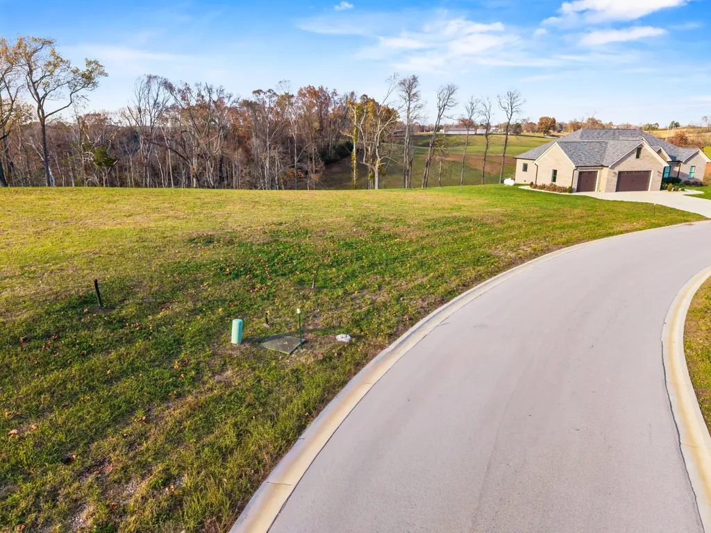 5 Lakemere Drive Somerset KY 42503