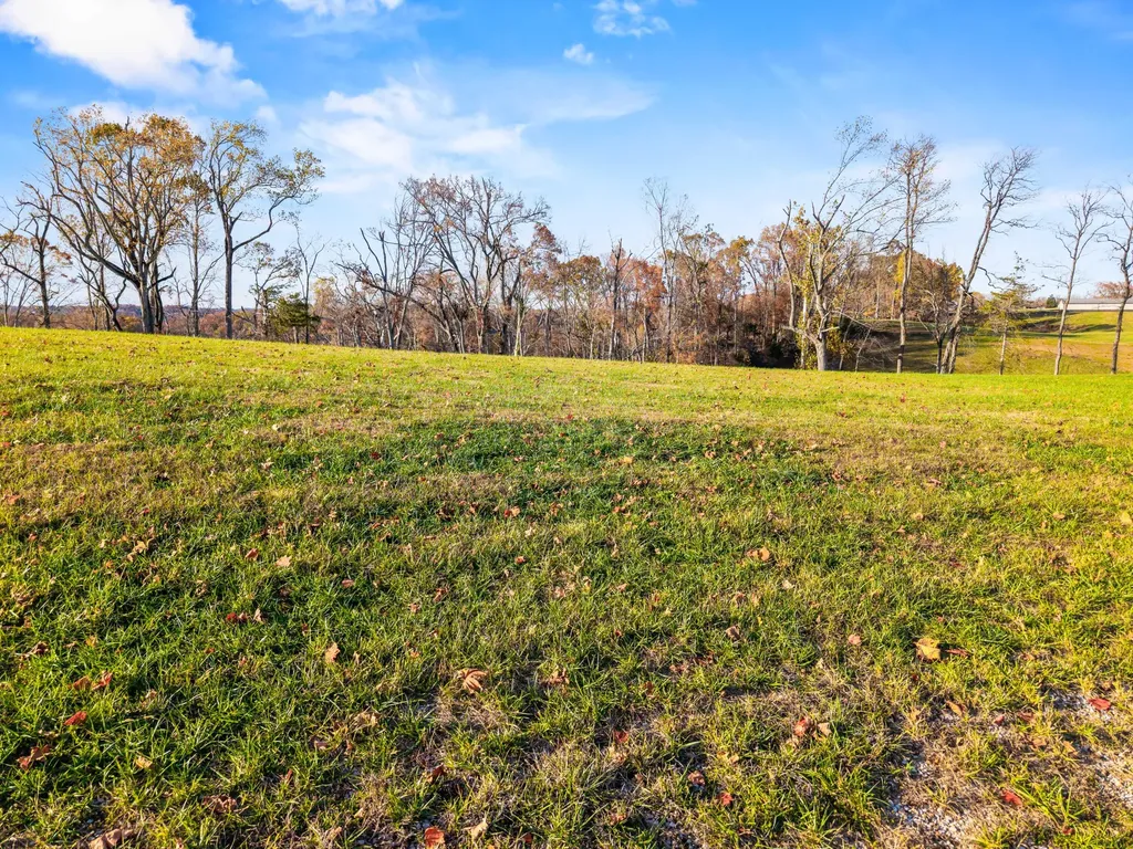 5 Lakemere Drive Somerset KY 42503