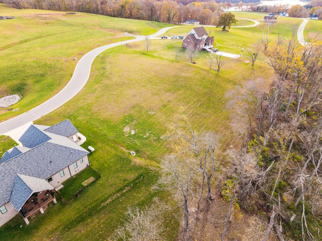5 Lakemere Drive Somerset KY 42503