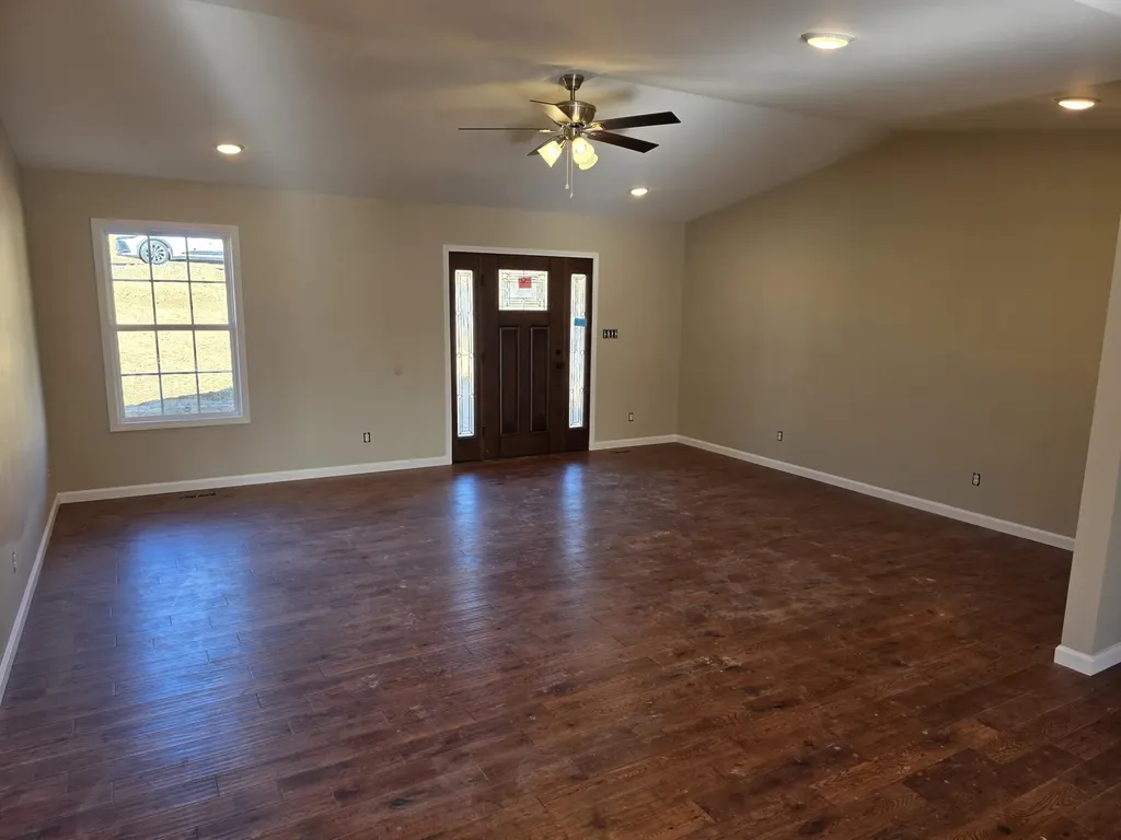 100 Emily Lane London KY 40741