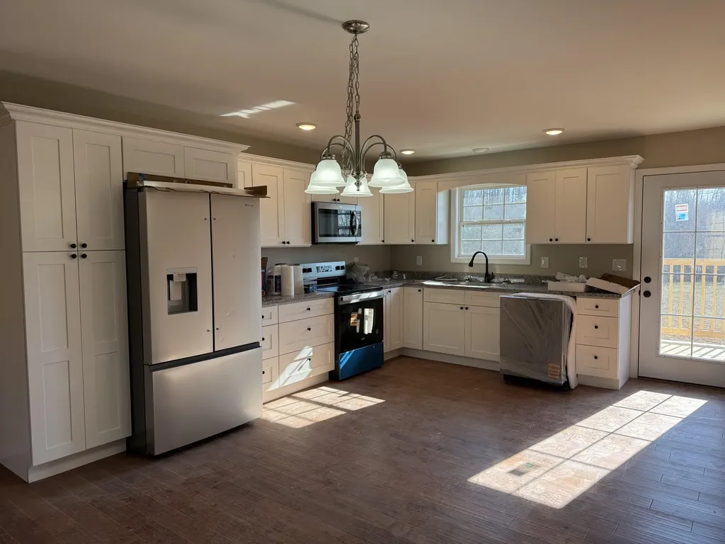 100 Emily Lane London KY 40741