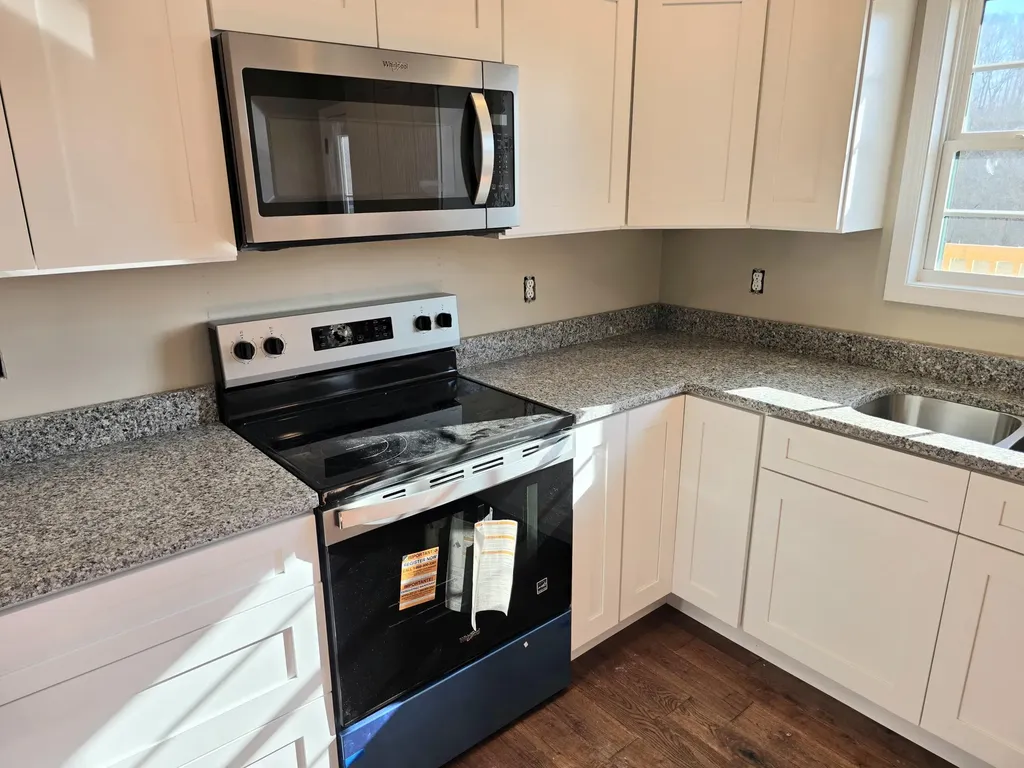100 Emily Lane London KY 40741