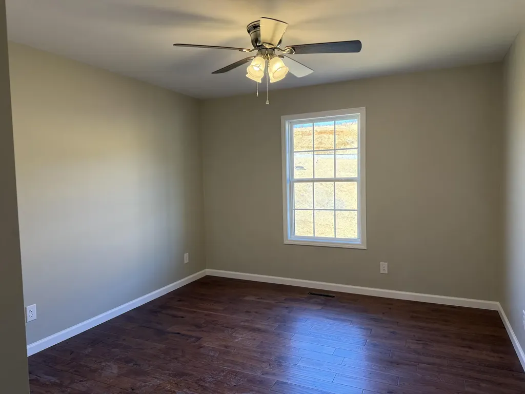 100 Emily Lane London KY 40741